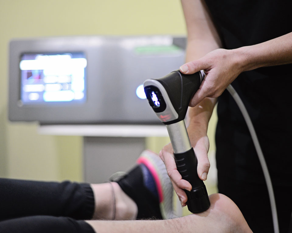 DSC_6183--EXTRACORPOREAL-SHOCKWAVE-THERAPYjpg EXTRACORPOREAL-SHOCKWAVE-THERAPY